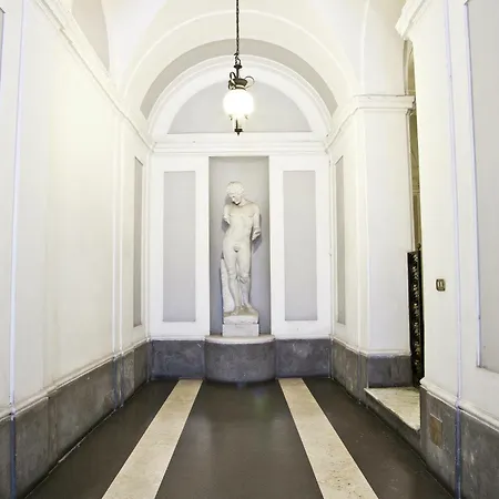 Corso 12 Roma