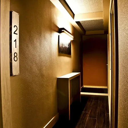 Corso 12 Couette-café Rome