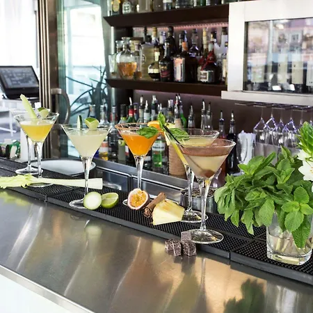 Nocleg ze śniadaniem Corso 12 3*