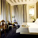 Frühstückspension Corso 12 3*